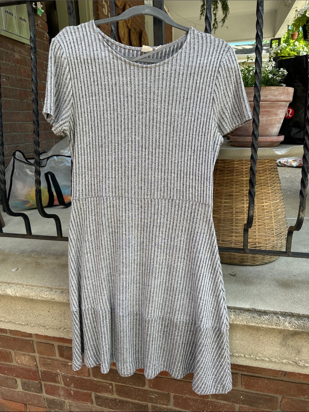 GAP Gray Ribbed Short-Sleeve Mini Dress